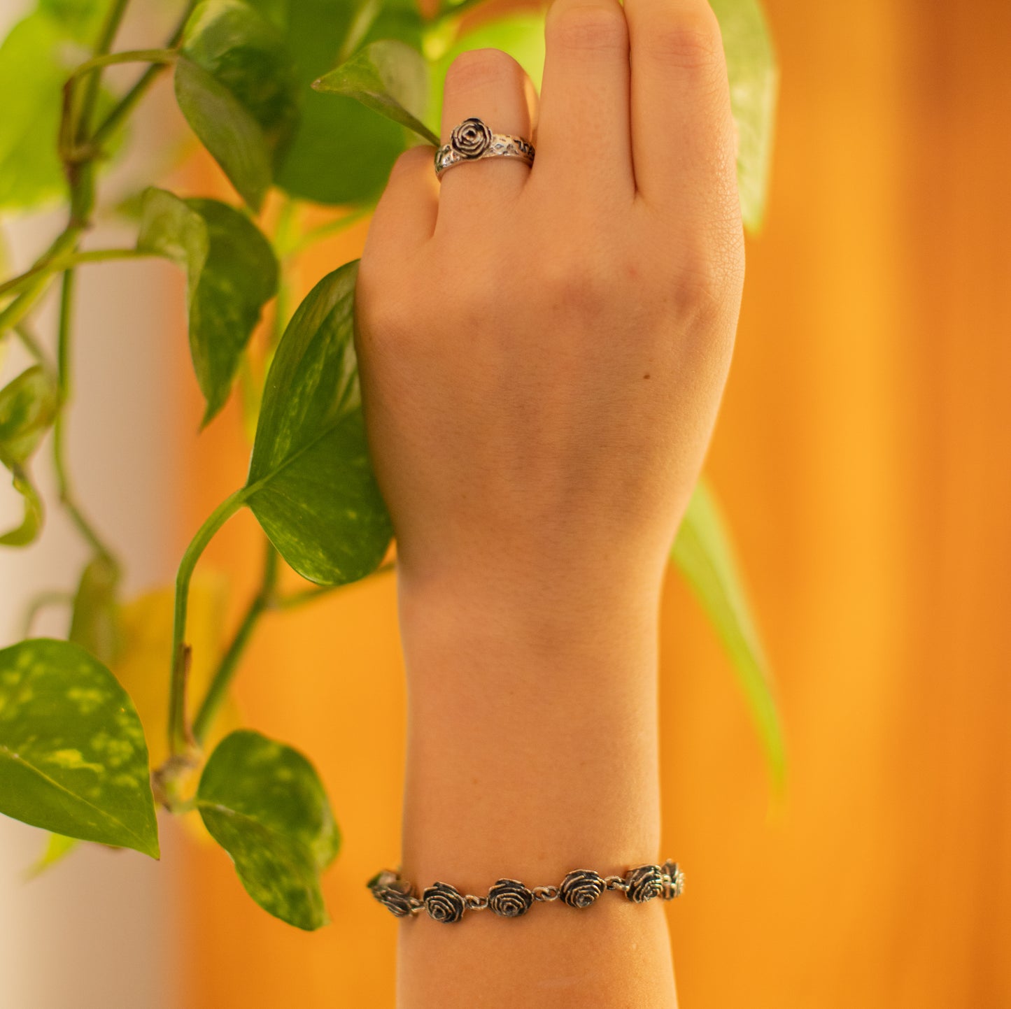 Pulsera de rosas