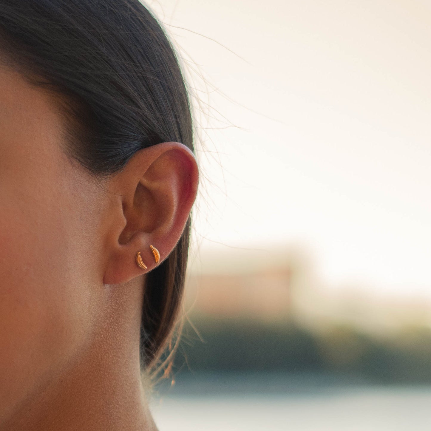 Arete plátano derecho oro amarillo 14 K